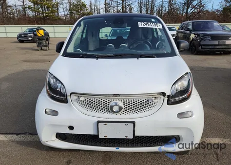 2016 Smart Fortwo из США, поврежденный, VIN WMEFJ5DA8GK103531